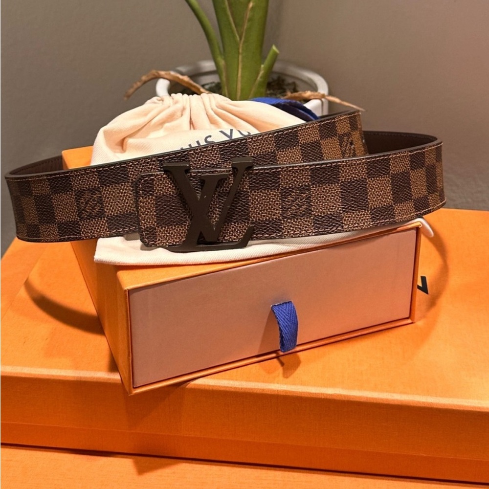 💯% Authentic Louis Vuitton Damier Ebene Belt ✨